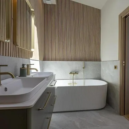 Amazing With View In Théoule-sur-Mer