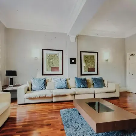 Apartment Amazing With View In *